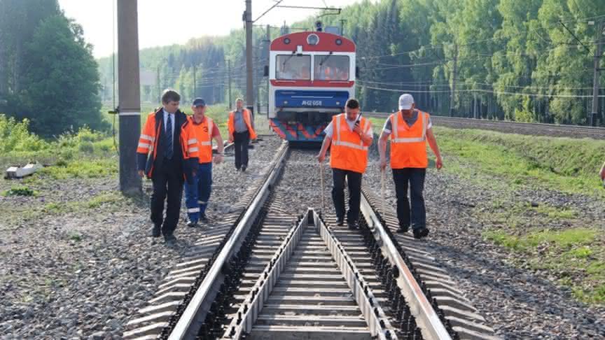 Осмотр пути. Ревизоры на железной дороге. Осмотр железнодорожного пути. Осмотр ЖД путей. Осмотр начальника дороги.