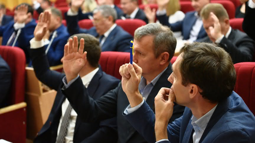 
        Дефицит бюджета Кировской области составит 48 миллионов рублей
      
