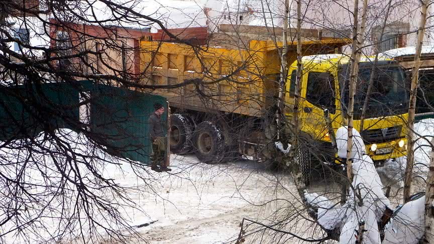 Дороги важнее: в Кирове ограничат движение для большегрузов