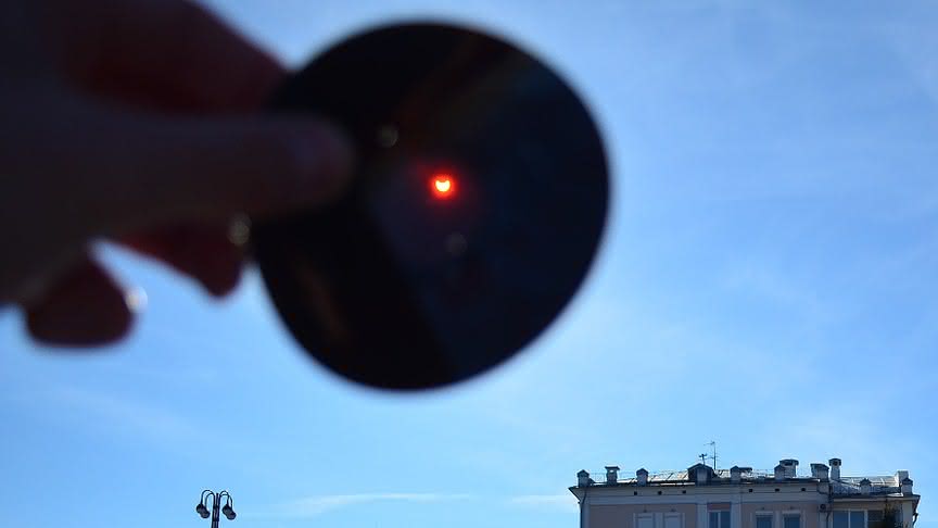 11 августа в Кирове можно наблюдать частную фазу солнечного затмения