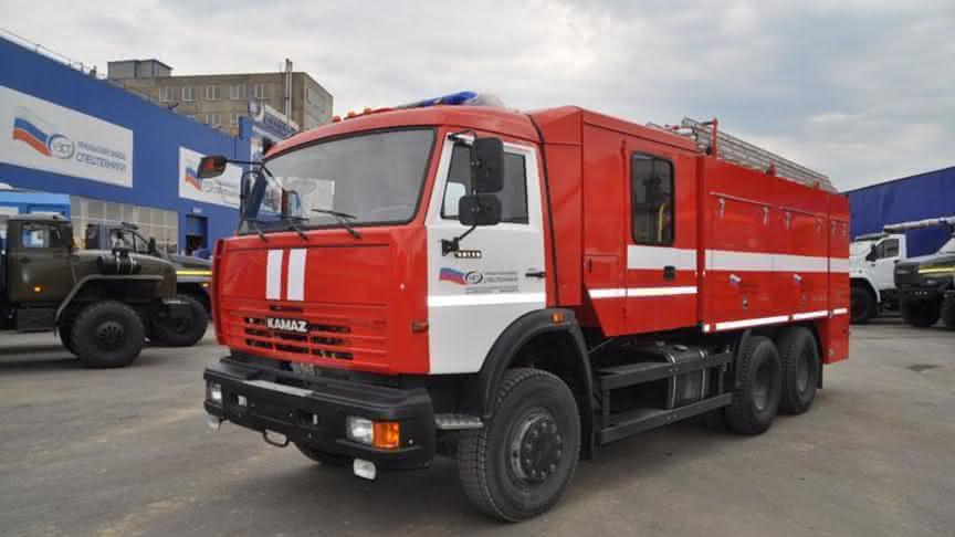 У кировских пожарных появились новые спецавтомобили