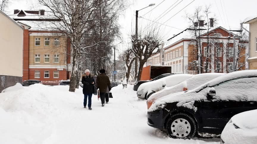 
        Управляющие компании Кирова получили более 250 предупреждений по уборке снега
      