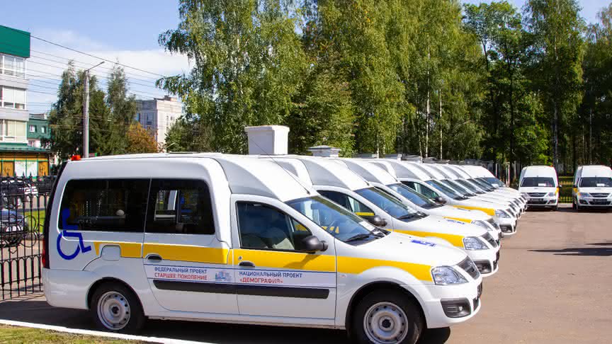 В Кировскую область прибыли еще 16 автомобилей для доставки возрастных пациентов
