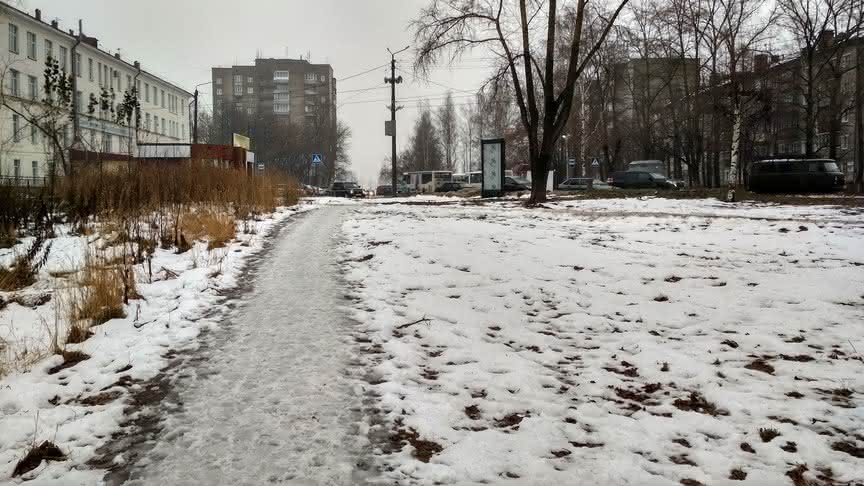 Потепление в ростове. Потепление в Москве. Саранск потепление. Снег и потепление в Кировской области гисметео.