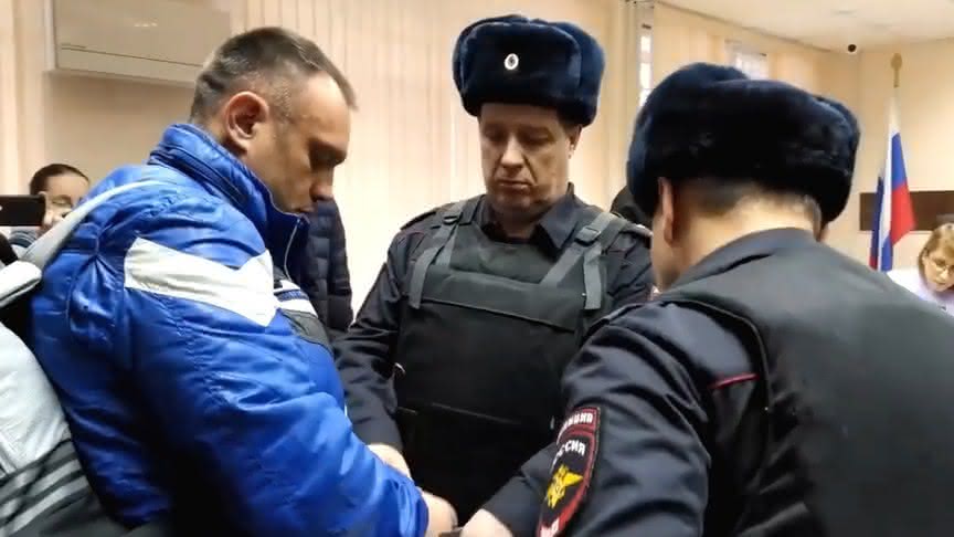 Нам вчера прислали из угро дурную