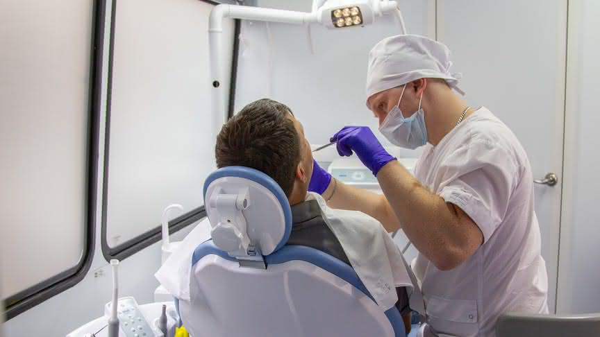Передвижной стоматологический комплекс посетил уже 10 районов области