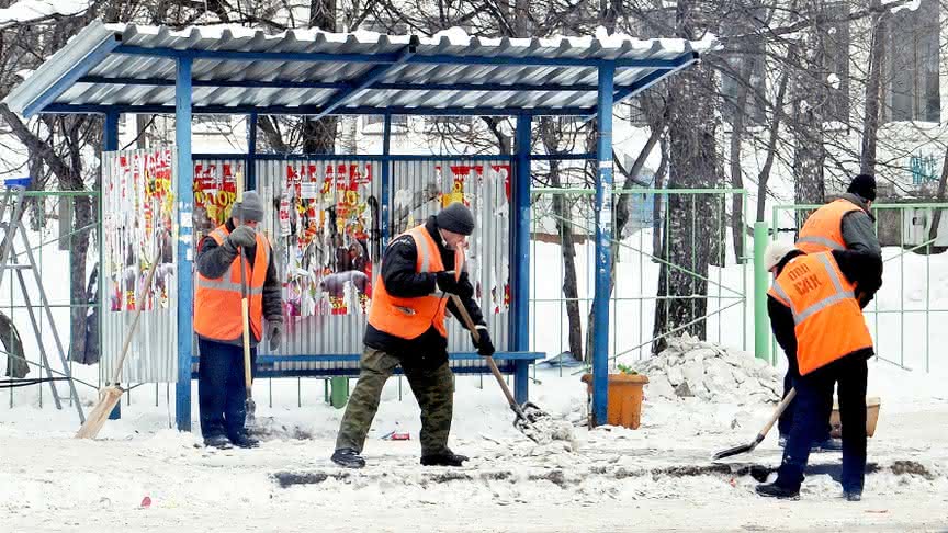 Эксперты: в Кирове отмечается дефицит дворников