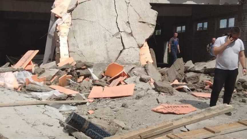 В Зуевка на строительном объекте произошло обрушение конструкций стены
