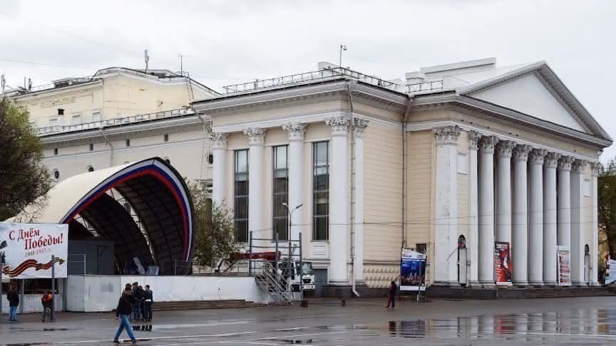 Стало известно, кто займётся ремонтом Кировского драмтеатра